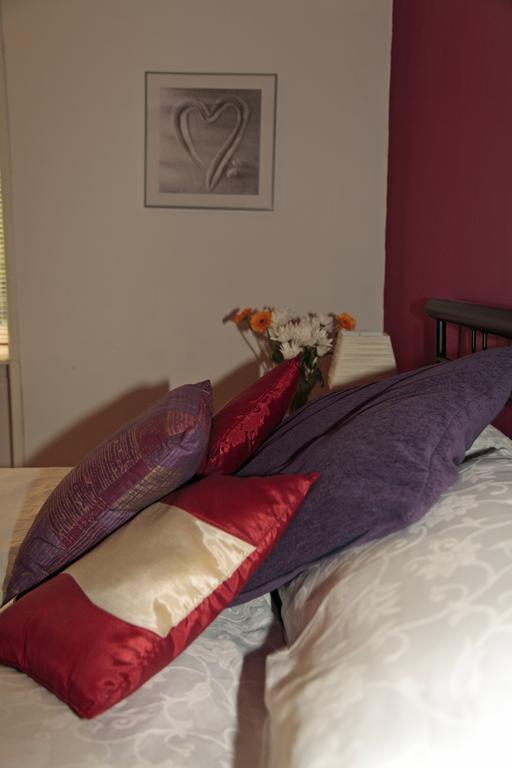 チャーチル The Beeches Bed & Breakfast エクステリア 写真