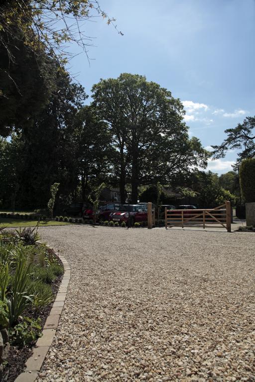 チャーチル The Beeches Bed & Breakfast エクステリア 写真